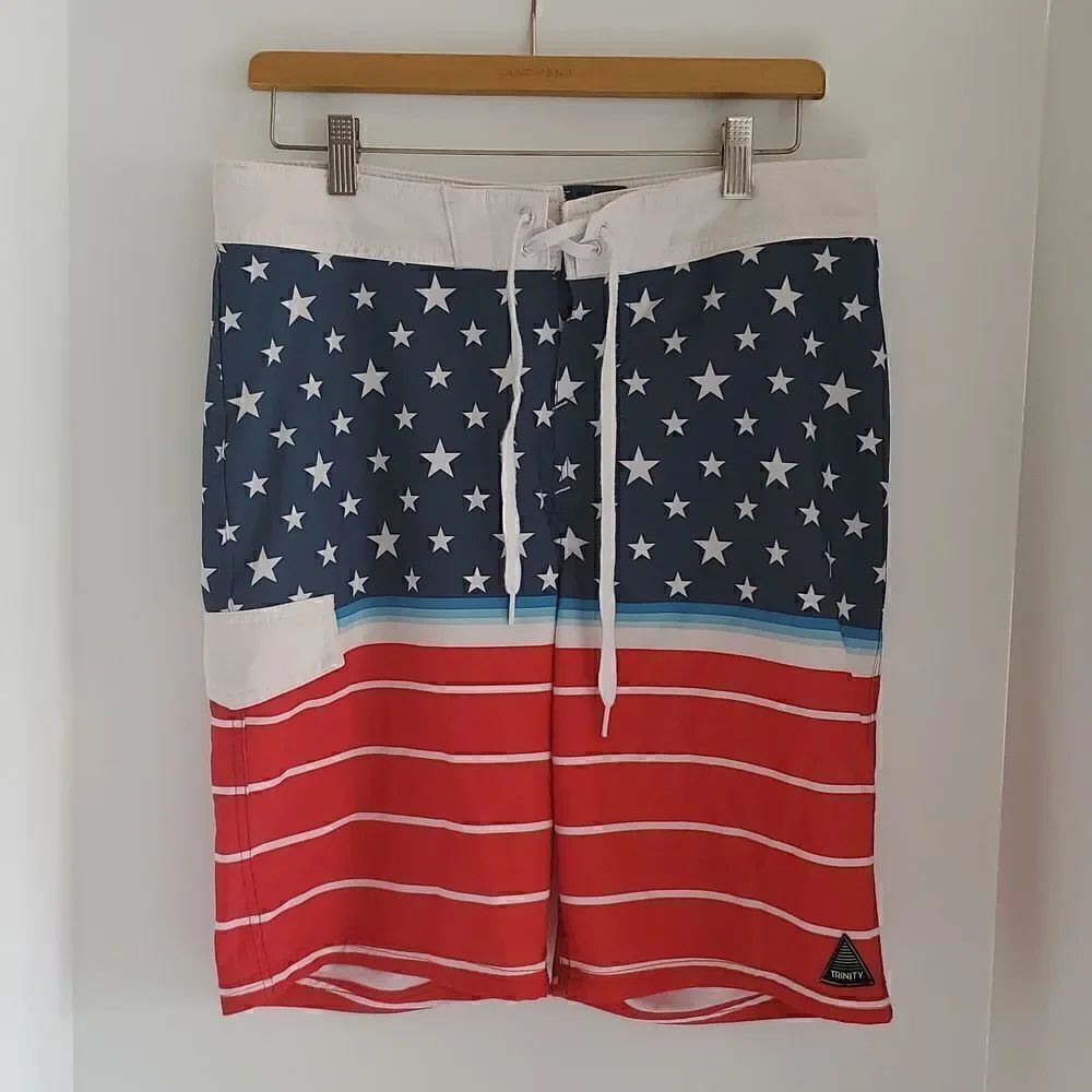 Trinity American Flag Men's Boardshorts Size 30